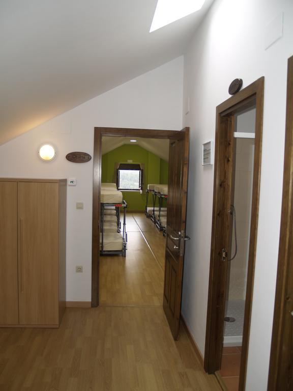 Albergue De Yebra Yebra de Basa Quarto foto
