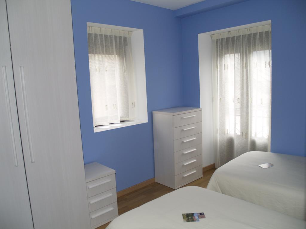 Albergue De Yebra Yebra de Basa Quarto foto
