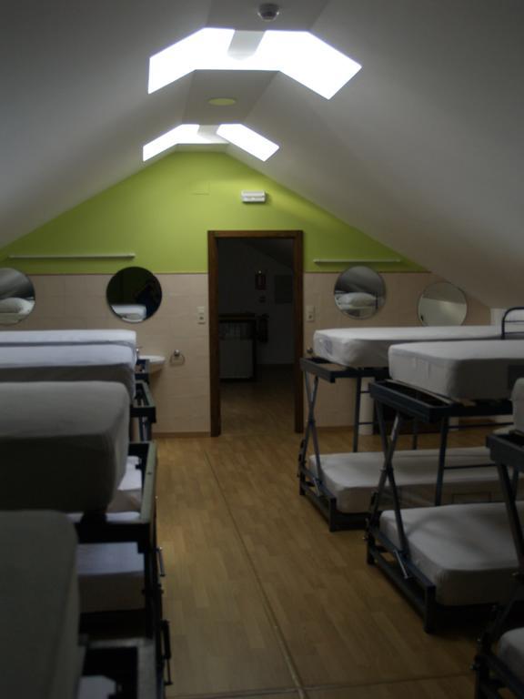 Albergue De Yebra Yebra de Basa Quarto foto