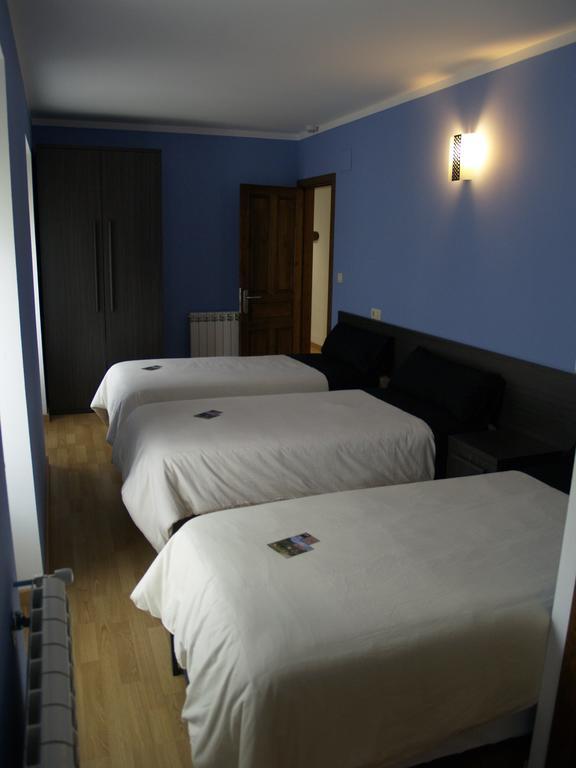 Albergue De Yebra Yebra de Basa Quarto foto